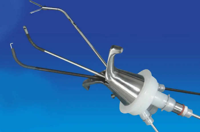 手持式激光焊接机应用于医疗设备行业的优势